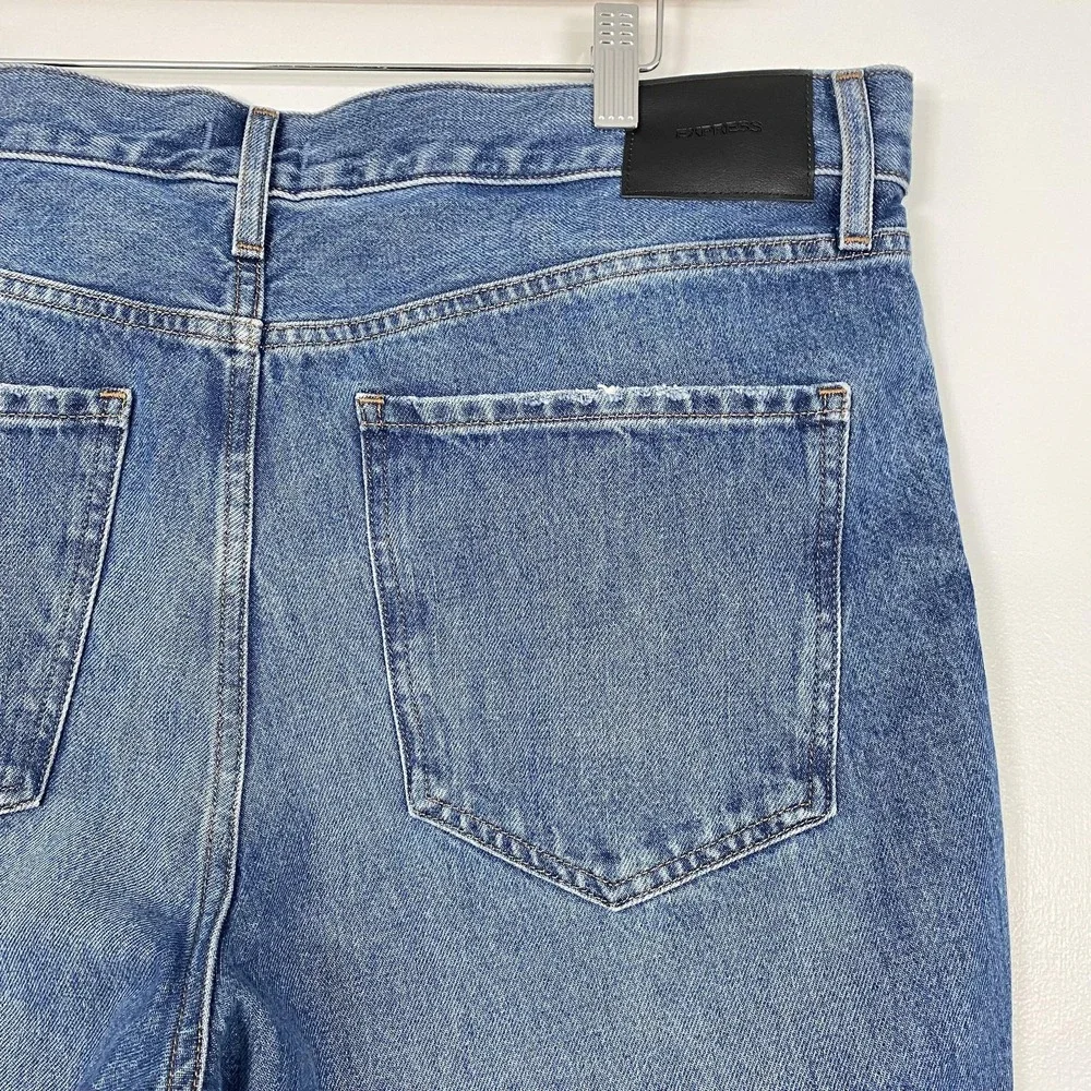 Express Jeans Womens 14L Blue 70s Flare MidRise Raw Hem Medium Wash 100% Cotton‎